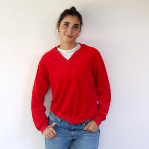 Vintage 70s Red Velour Pullover, V-Neck Boho Hippie Velvet Sweatshirt Sportswear // S/M