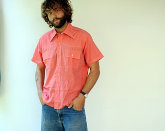 Vintage  60s 70s Pink Peach Short Sleeve Button Up Shirt Mens Haii Prest // M L