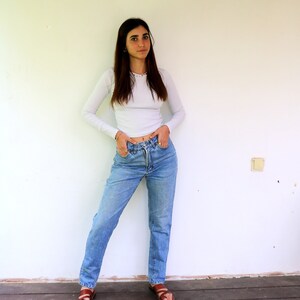 Vintage 90s Levi’s 901 Jeans – USA Made Light Wash High Waisted Tapered Denim // Size 30x34 S/M