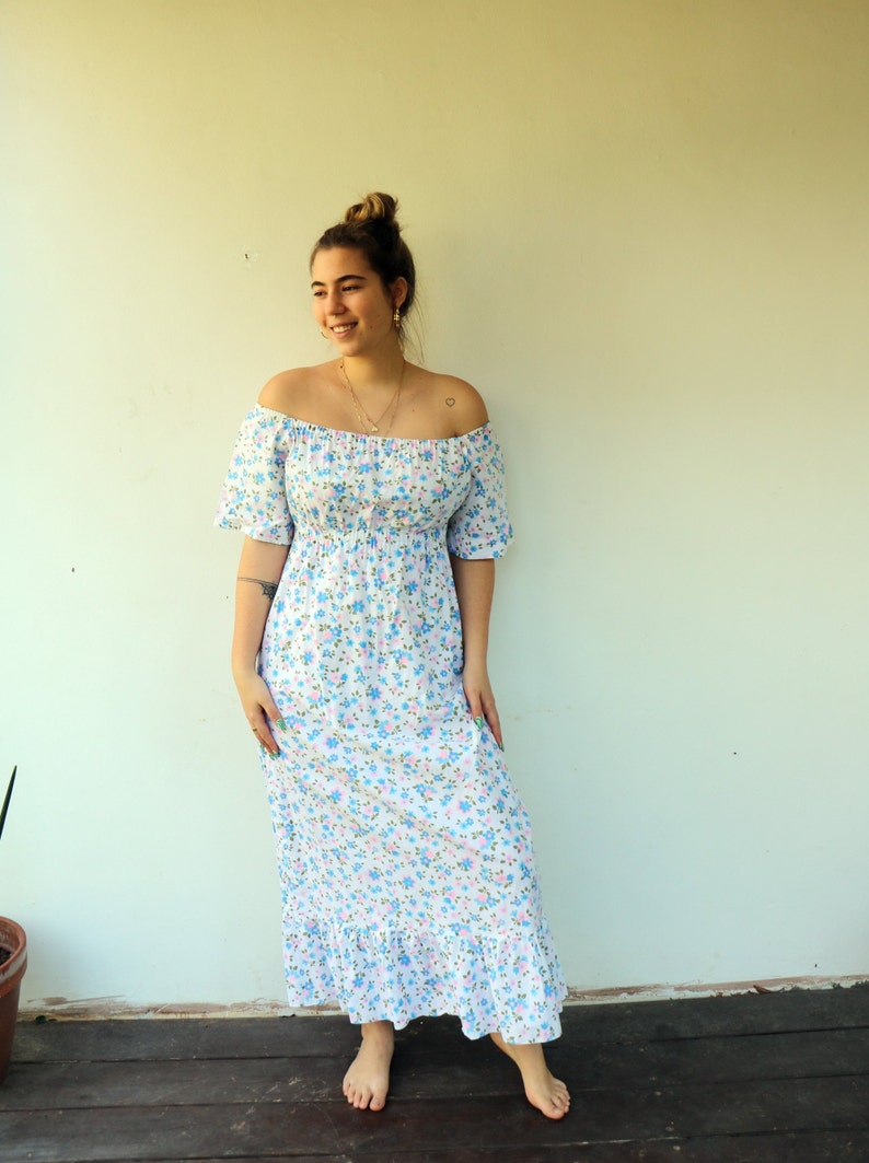 Cottagecore Prairie Dress, Vintage 70s 1970s Boho Hippy Off The Shoulder Floral White Blue Pink Maxi Empire Waist Dress Hippie Cotton // M/L image 8