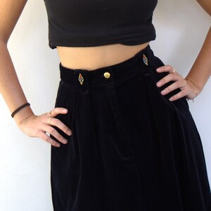 Country Casuals Velvet Skirt, Vintage 80s Boho Hippie Black Embroidered High Waist Maxi Formal Evening Gothic Hippy 90s // SIZE 8 // XS / S image 4