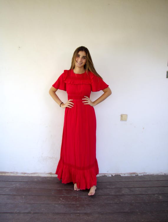 Vintage 70s Red Prairie Maxi Dress, Empire Waist Crochet Lace Ruffle // S -  Etsy Israel