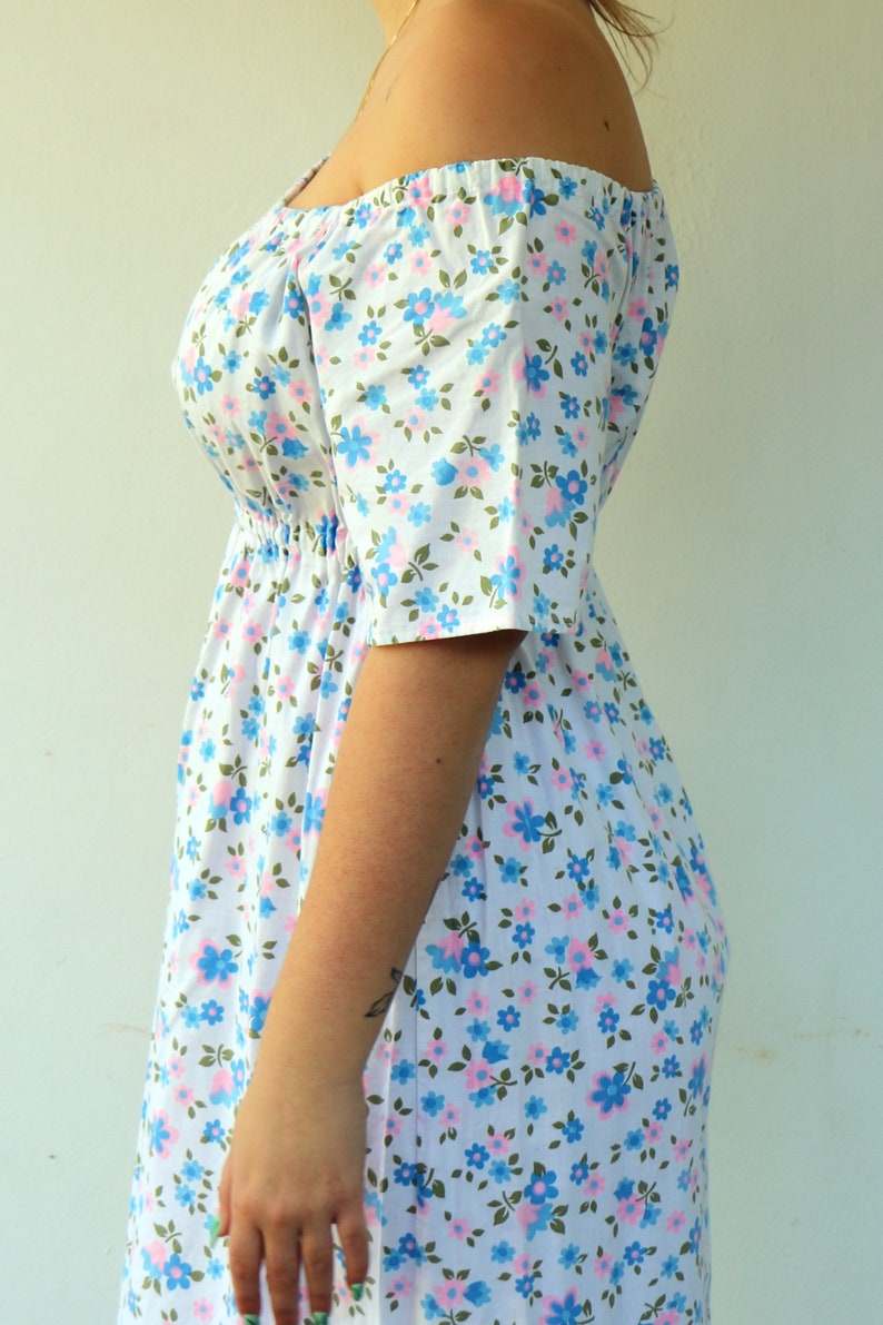 Cottagecore Prairie Dress, Vintage 70s 1970s Boho Hippy Off The Shoulder Floral White Blue Pink Maxi Empire Waist Dress Hippie Cotton // M/L image 6