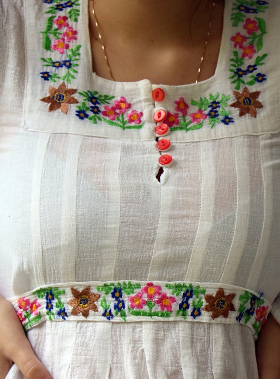 Indian Embroidered Blouse, Vintage 70's 1970s Boh… - image 6