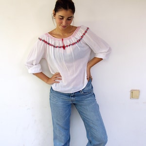 Vintage Romanian Blouse, Boho Hippie Embroidered White Cotton Red Peasant Top Floral Folk Eastern European // M L