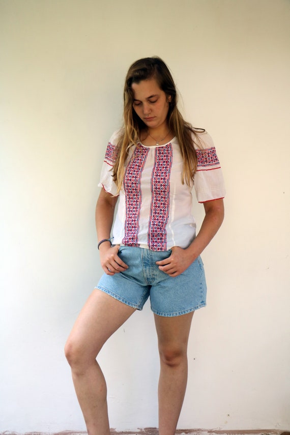 Embroidered Blouse Vintage 60s 70s 