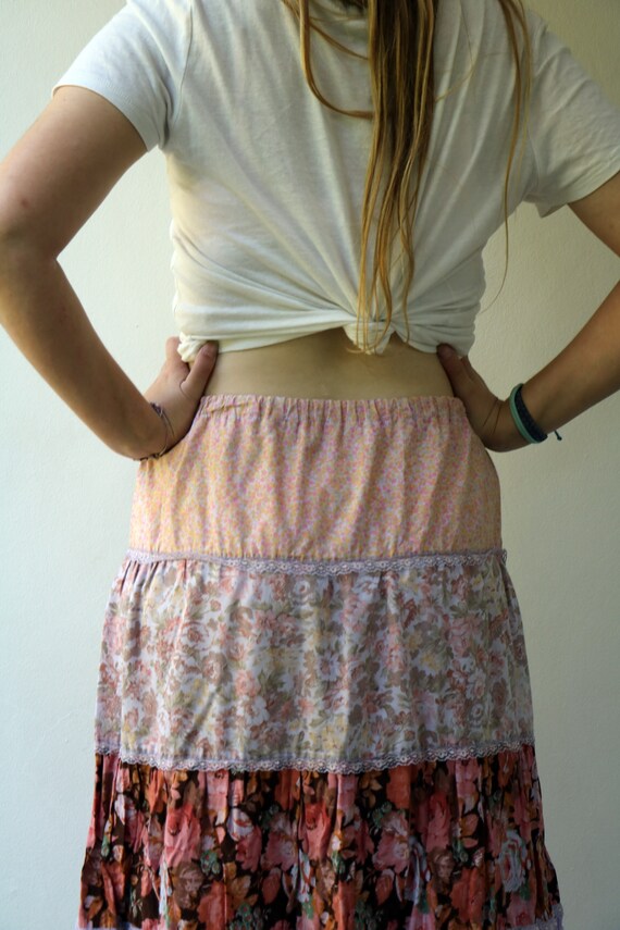 Ruffle Floral Skirt , Vintage 70s Boho Hippy Hipp… - image 5