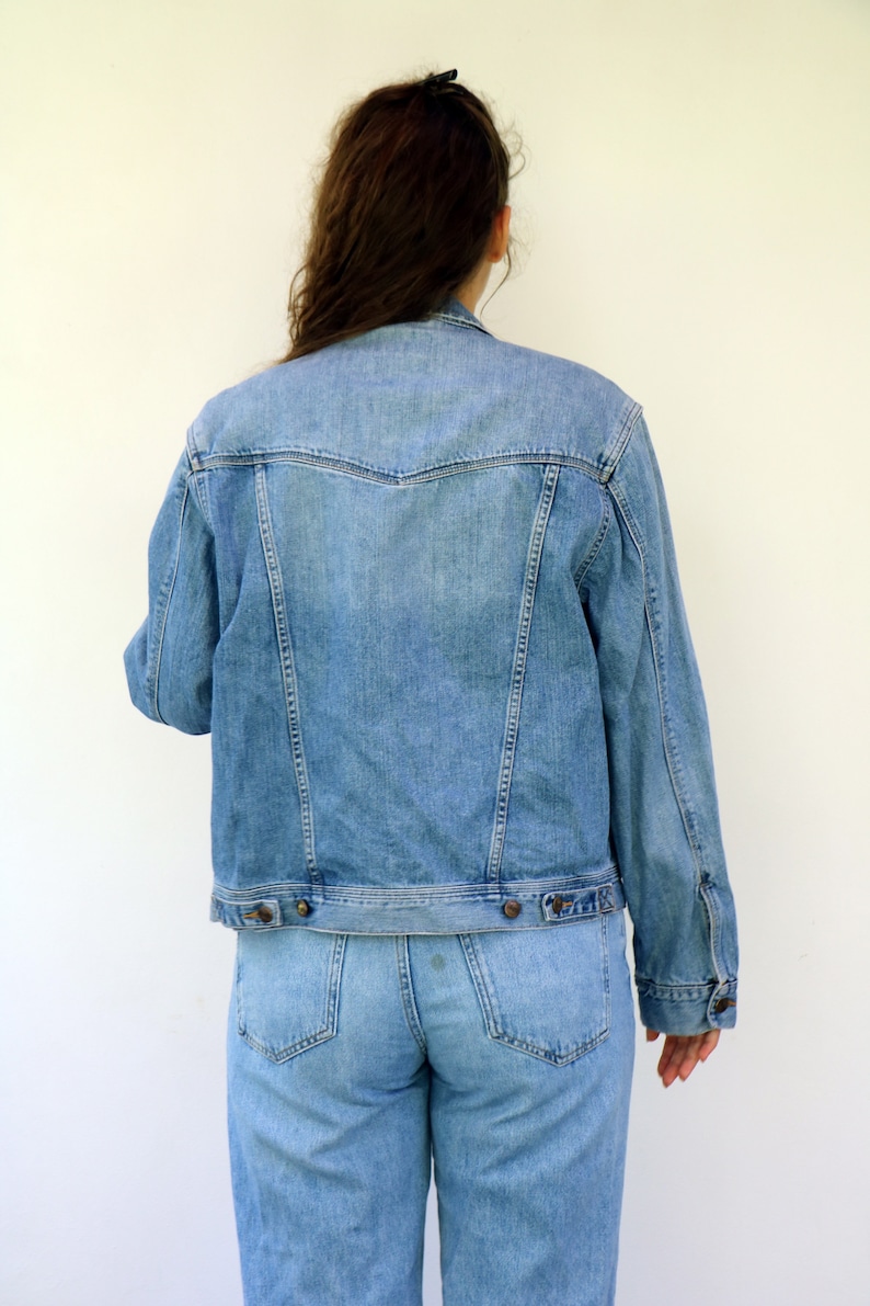 Wrangler Denim Jacket Vintage 70s 80s Boho Hippy Western Country Jean jeans Jacket Hippie Hipster Blue Shirt Top 1970s M