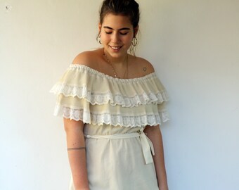 ◆Loulouseoul◆ 1970s Off Shoulder Dress Ivory Vintage 70s/80s Off-shoulder Dress – Cream Ruffled Tiered