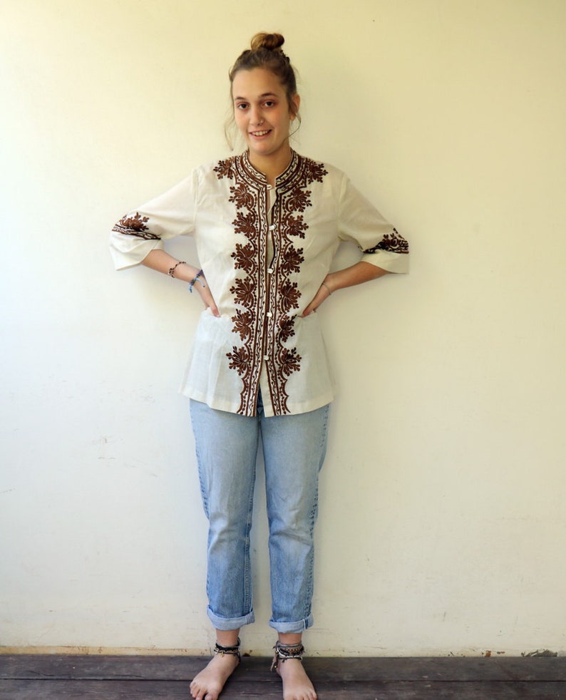 Embroidered Blouse Vintage 70s Off White Embroidered Tunic Boho Hippie Shirt S M