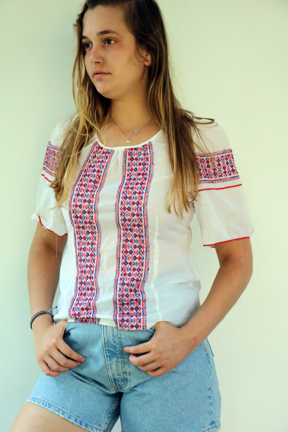 Embroidered Blouse Vintage 60s 70s Embroidered White Red Blue - Etsy