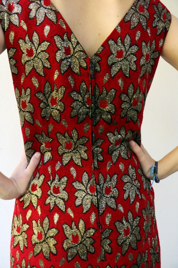 60s Glamour Dress, Vintage 1960s Floral Red and G… - image 6