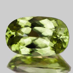 10.5x6.5 mm mm ( 2.38 carat ) Oval Brilliant Cut Extreme Brilliancy Natural Color Change Turkish Diaspore ( Flawless-VVS )
