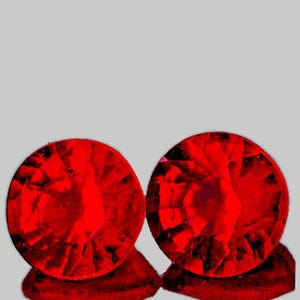 5.00 mm 2 pieces Round AAA Fire Intense Red Mozambique Ruby Natural { VVS-VS }