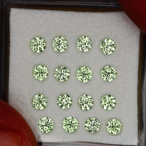 2,20 mm, 16 pièces rondes taillées à la machine, d&#39;une extrême brillance, saphir vert AAA naturel {impeccable-VVS}