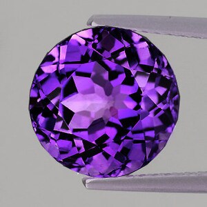 9.00 mm {2.52 cts} Round Best AAA Fire Intense Purple Amethyst Natural  (Flawless-VVS)