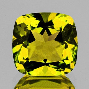 7.52 carat Cushion 11.00 mm Best AAA Fire Intense AAA Yellow Topaz Natural (VVS Clarity) , Natural Loose Gemstone for Jewelry
