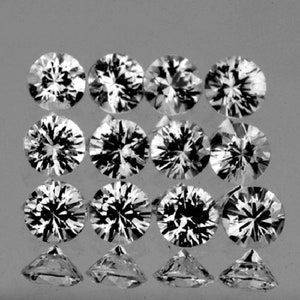 Weißer Saphir 2.50 mm 12 Stück Runde Brilliant Schliff, Makellose-VVS Klarheit, Natürlicher Edelstein, Ungehitzter / Unbehandelter Saphir aus Ceylon
