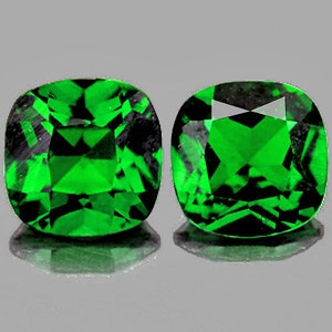 5.00 mm 2 pieces Cushion Natural Chrome Green Diopside {Flawlesss-VVS}