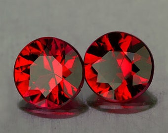 Spinel gem crystal red mixed grade Sri Lanka 2 carat lots 2-5 piece 2-7mm Spinel gem crystal red mixed grade Sri Lanka 2 carat lots 2-5 piece 2-7mm