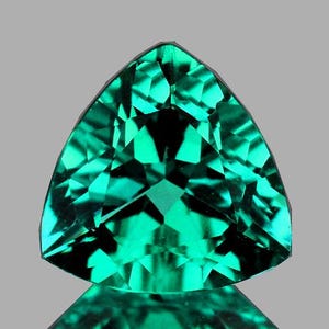 7.50 mm { 2.26 cts} Trillion Brilliant Cut AAA Fire Intense Emerald Green Apatite Natural { VVS Clairty }
