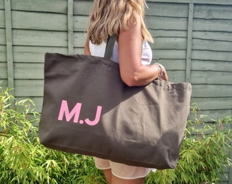 Oversized tote bag. Custom initials tote. Oversized bag. Different colours available. Large weekend bag. Large shopper bag. Extra large tote