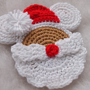 Christmas Mouse crochet pattern, Mouse Santa Claus, Mrs Santa Claus, the Grinch image 9