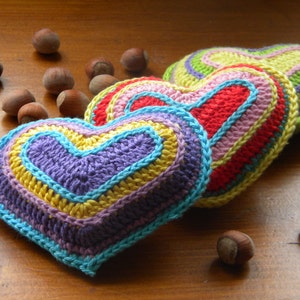 crochet pattern heart amigurumi, crochet heart pattern, pattern crochet heart, yellow, pink, red, blue, purple, green, white image 2