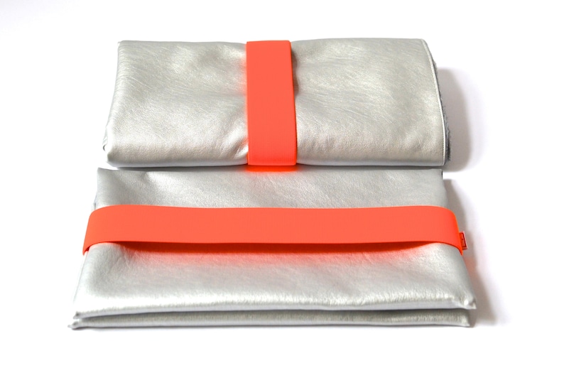 Gift to give birth