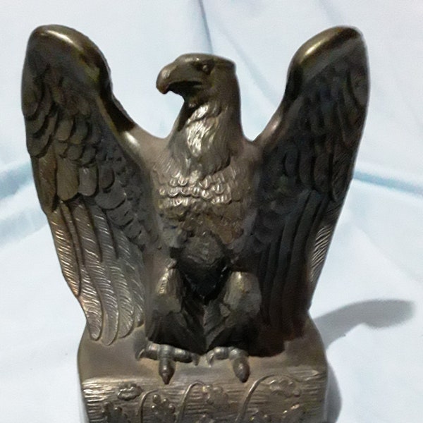 Antique vintage cast metal bronze brass eagle statue doorstop bookend 7" 1940's