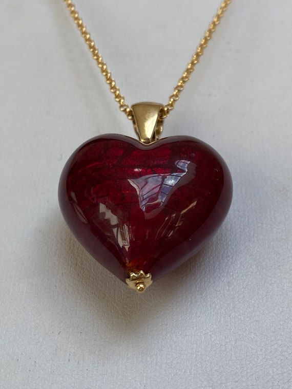 Vintage 9k gold and red foiled glass heart neckla… - image 6