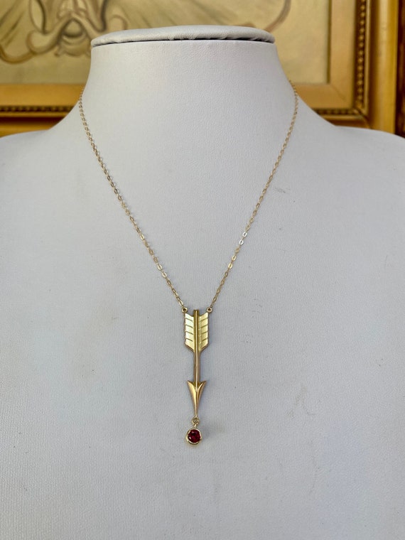 Edwardian 15k gold and ruby arrow necklace