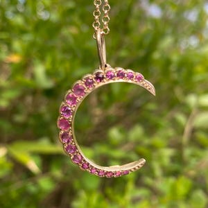 Vintage 9k gold and ruby crescent moon necklace