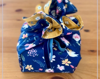 Reversible Furoshiki / Fabric gift wrapping / eco-friendly, zero-waste, reusable wrapping