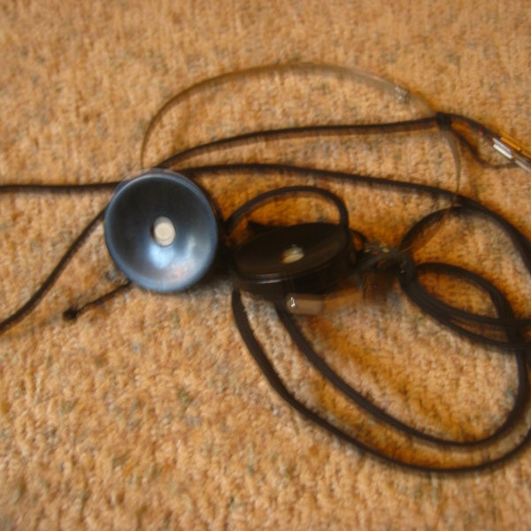 Head Phones Trimm Featherweight Vintage Receiver Libertyville Illinois.