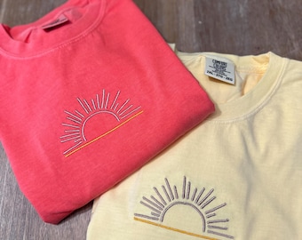 Chemise à manches longues brodée soleil, couleurs confortables : style bohème aztèque