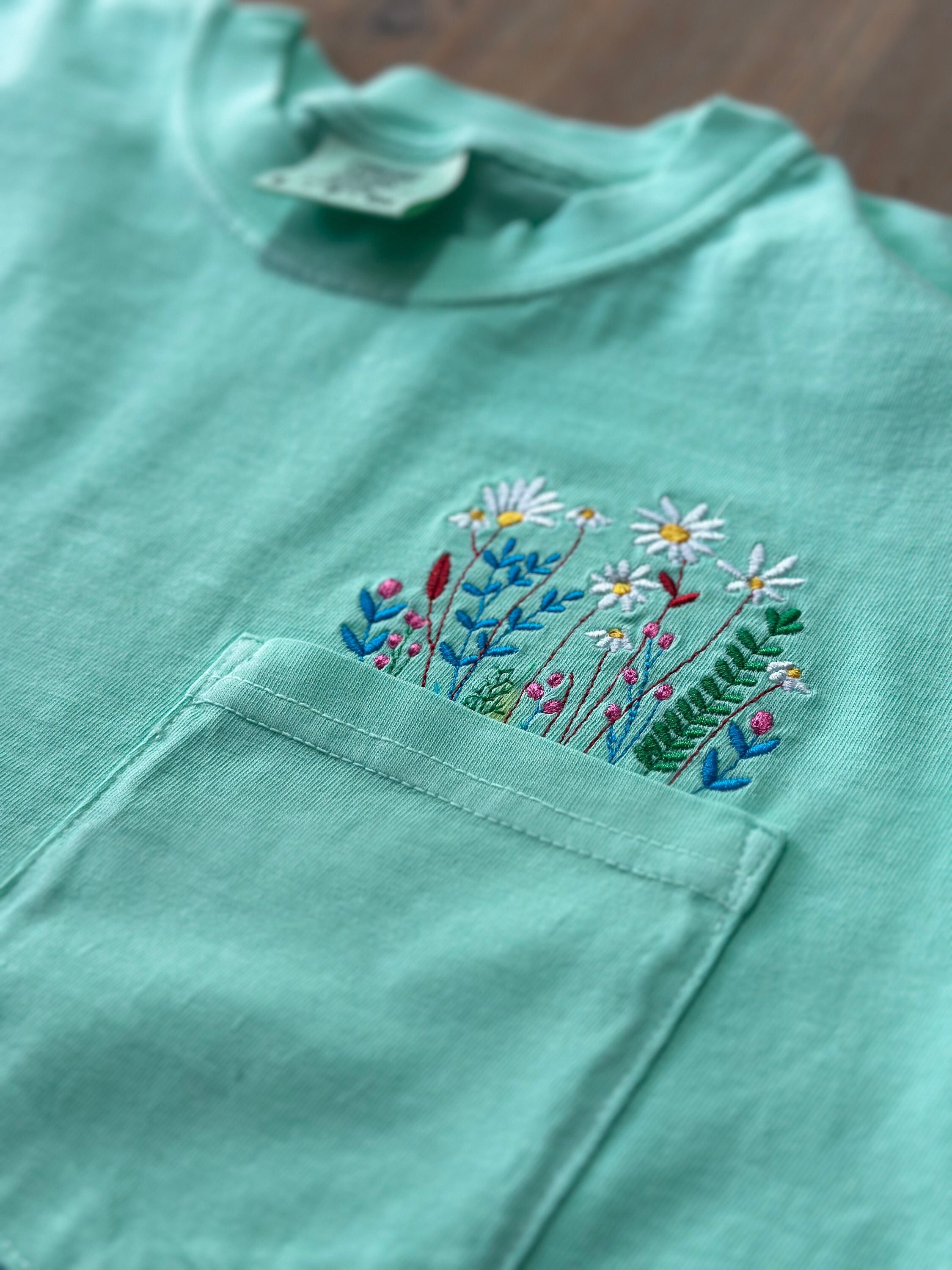 Comfort Colors Embroidered Wildflower Pocket Crewneck T-shirt - Etsy
