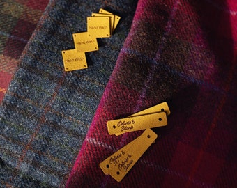 Haute-Couture-Hundemantel aus Harris® Tweed, einem traditionellen schottischen Stoff. Komplett handgefertigt