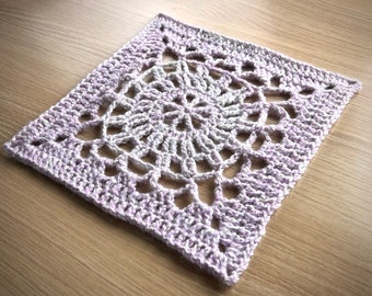 Crochet Beach Cruiser Granny Square Pattern: Lacey Design-PDF