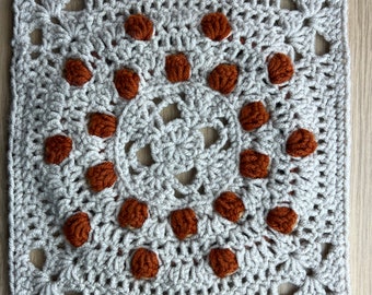 Lacey Pumpkin Patch Square Pattern