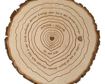 Tree disc with annual ring motif and personal engraving