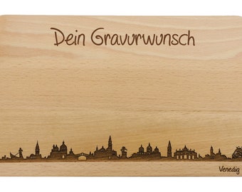 Snack board Venice skyline with engraving with personal engraving