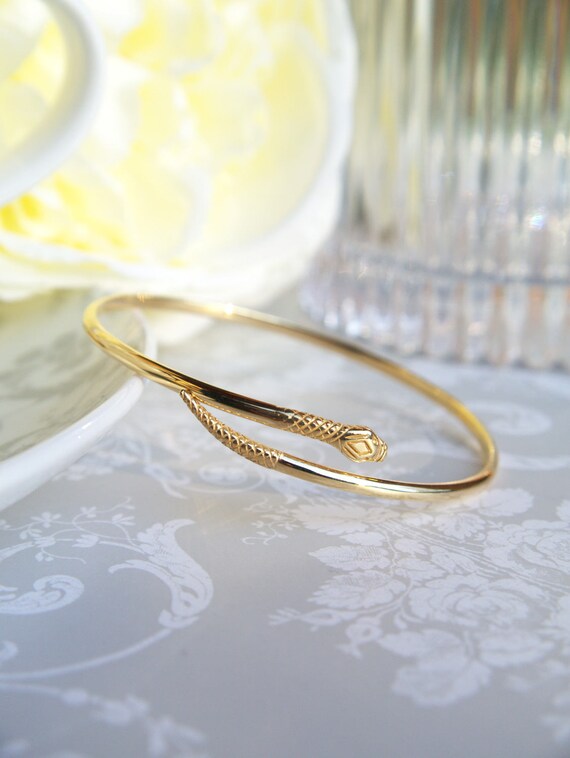 9ct gold snake bracelet