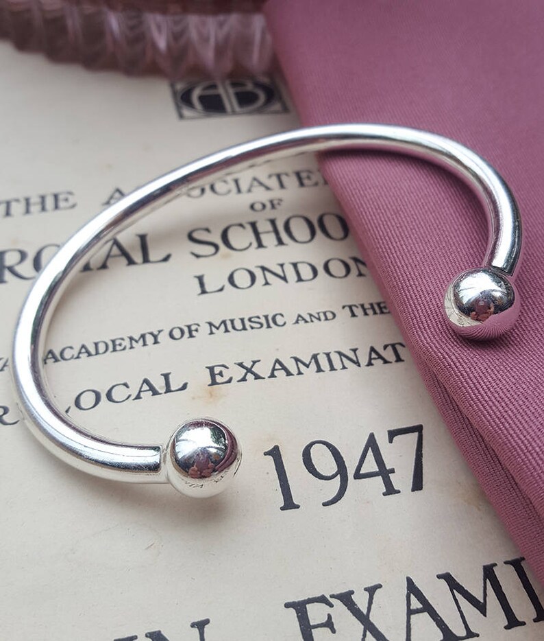 Men/'s Solid Sterling Silver Torque Bangle Bracelet Classic Men/'s Bangle Bracelet