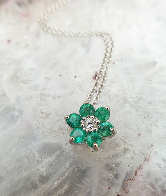 Flower shaped clearance diamond necklace
