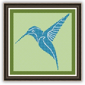 Puede incluir: Un patrón de punto de cruz enmarcado de un colibrí azul con contornos blancos sobre un fondo verde.