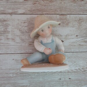 Circle of friends figurine a time to laugh a time to play Masterpiece Vintage Boy with marbles 1990's Home interior JanetJcrafts