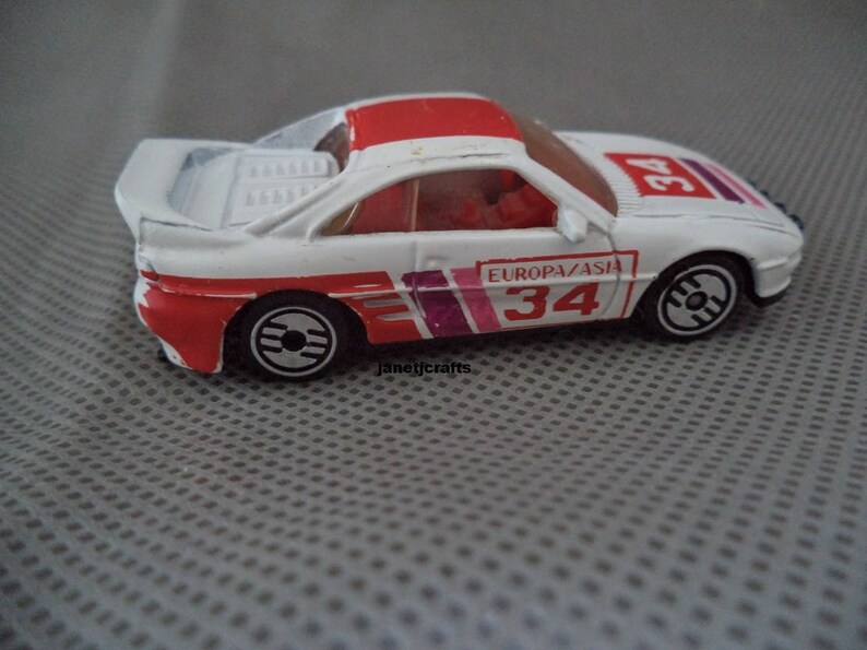 1990 Hot wheels White Hot wheels Vintage Hot Wheels 1990 Mattel diecast toy Number 34 race car