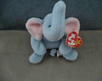 TY Beanie Baby Peanut the Elephant 4062 1-25-1995 PVS Pellets 