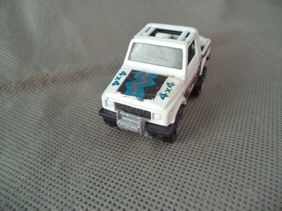 Hot Wheels, 1988 Suzuki Samurai Jeep ,rare 4X4 Monster Truck